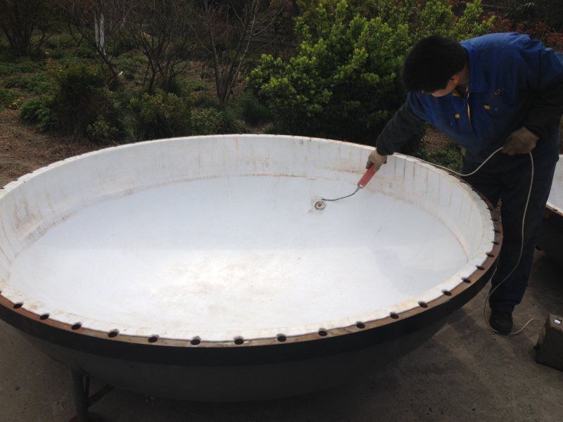 内衬聚四氟乙烯（PTFE）大型设备