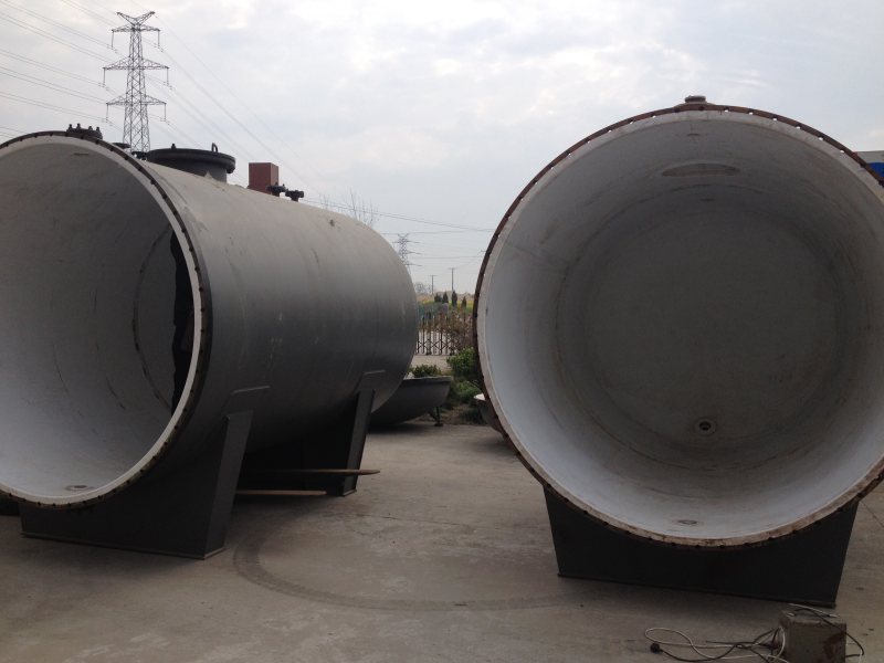 内衬聚四氟乙烯（PTFE）大型设备